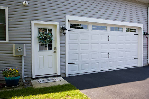 24/7 Emergency Garage Door Panel Replacement experts in Wrangell, AK
